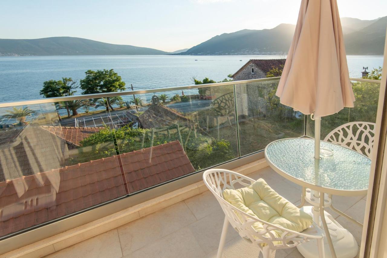 Villa Providenca Apartments Tivat Dış mekan fotoğraf