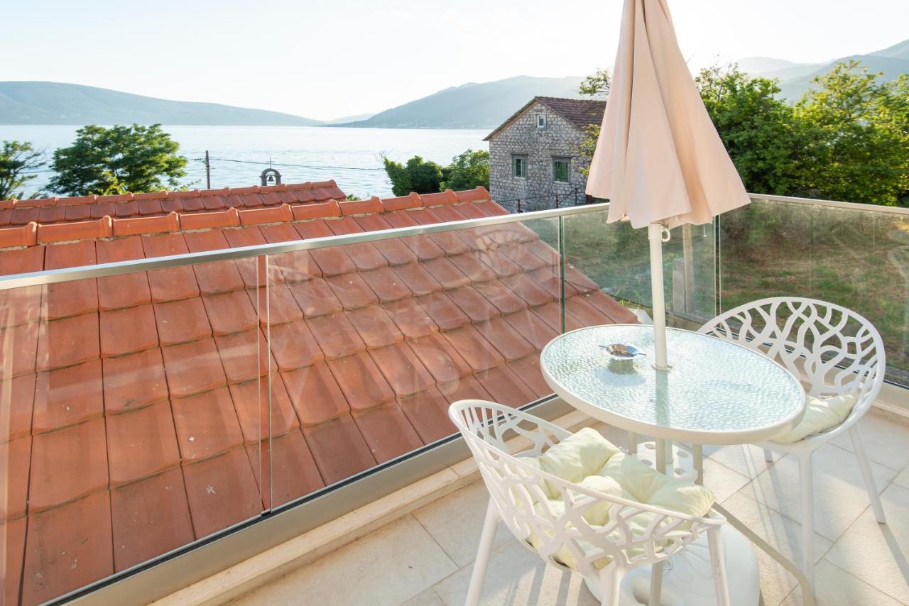 Villa Providenca Apartments Tivat Dış mekan fotoğraf