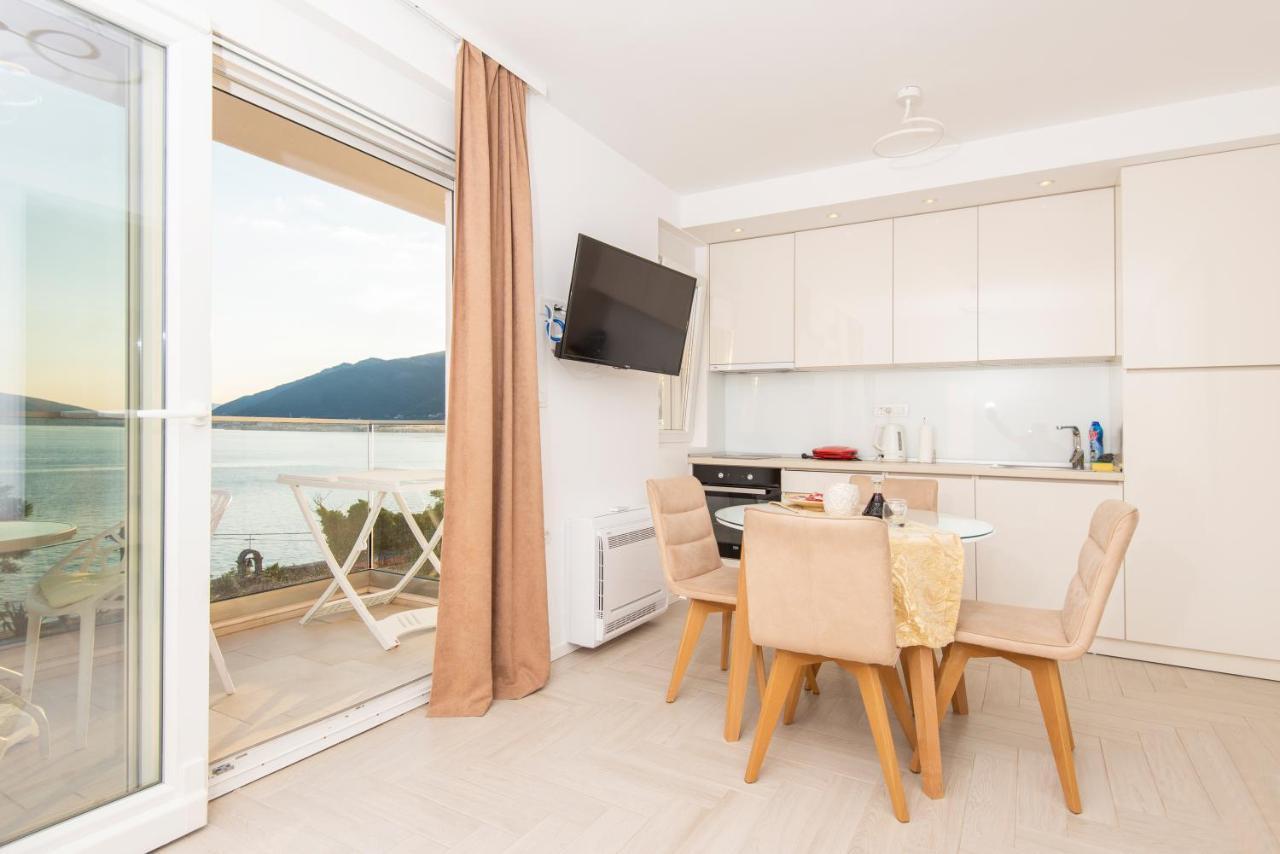 Villa Providenca Apartments Tivat Dış mekan fotoğraf